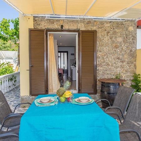 Spiros And Polyxeni Apartments Afión المظهر الخارجي الصورة