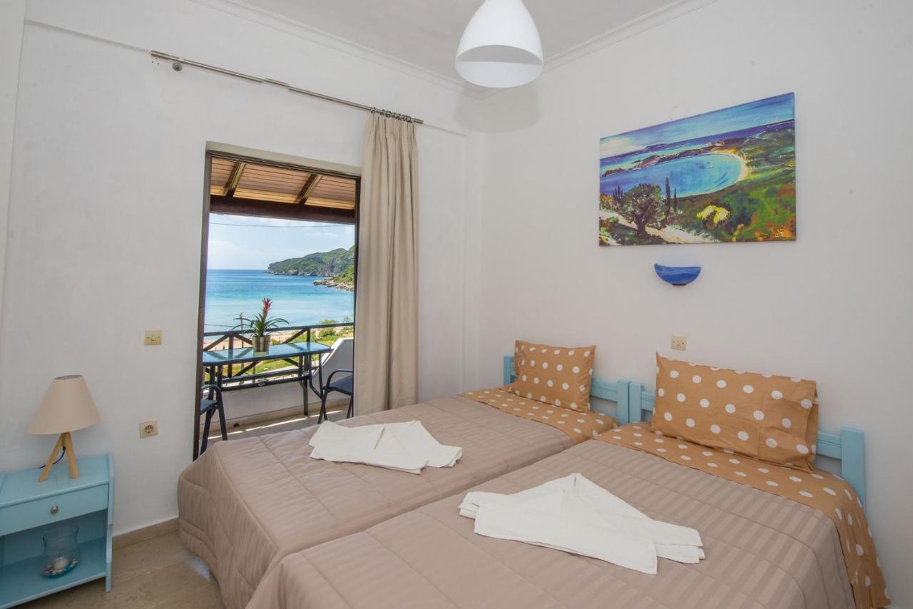 Spiros And Polyxeni Apartments Afión المظهر الخارجي الصورة