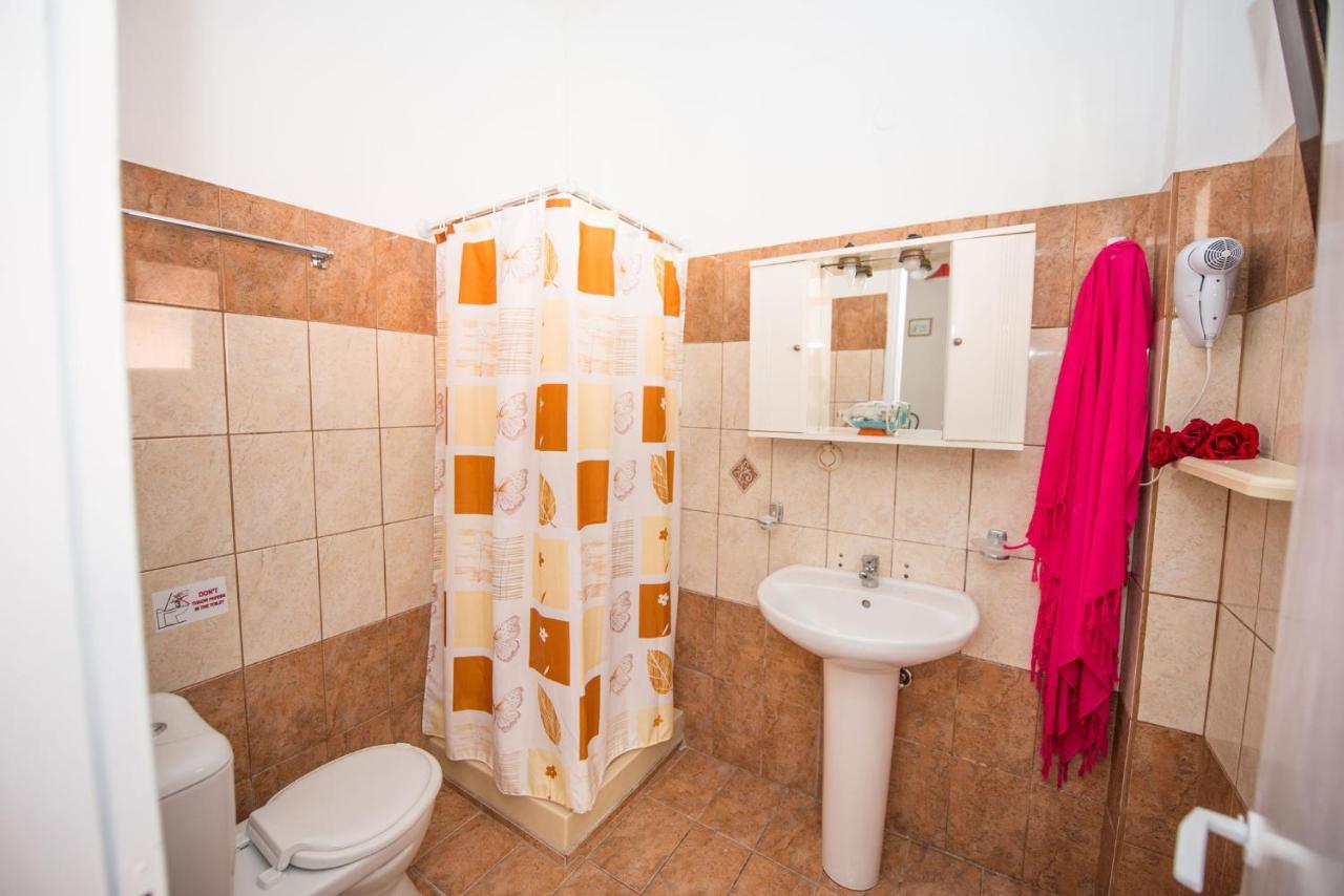 Spiros And Polyxeni Apartments Afión المظهر الخارجي الصورة